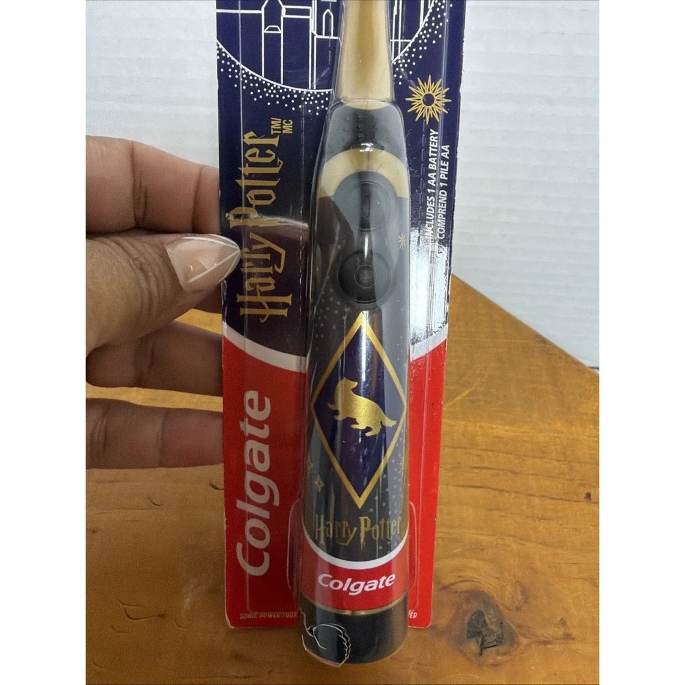 Colgate Kids' Harry Potter Battery Powered Toothbrush - Hufflepuff‎